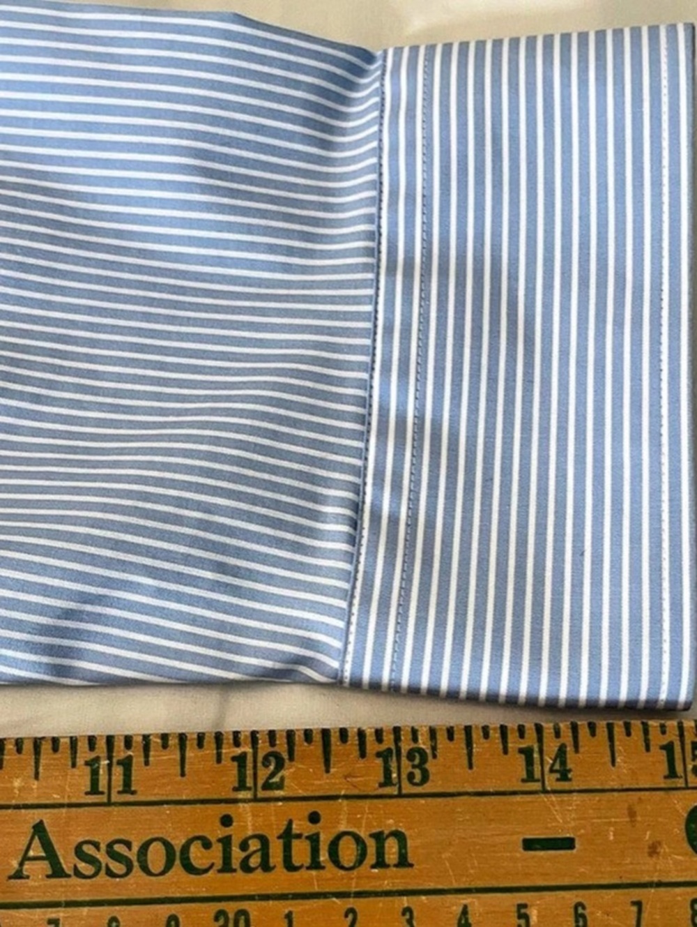 Lauren Ralph Lauren Striped Stretch Non-Iron Shirt in Blue & White Size Large - Picture 6 of 10